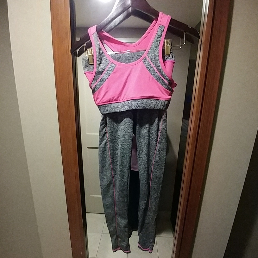EXERCISE TOP AND BOTTOM